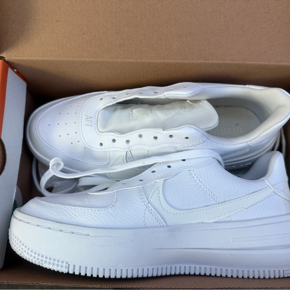 Nike Blazer Low Platform in White and Orange
